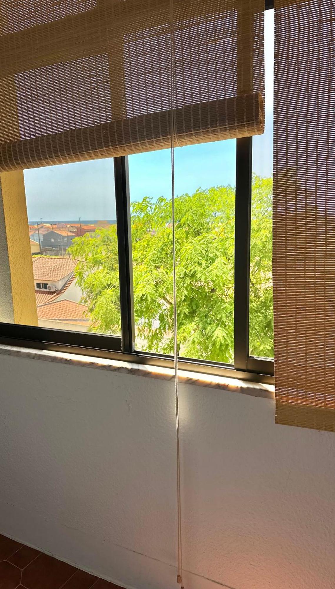 1-Bedroom Sea View Apartment With Private Balcony Costa Da Caparica, Just 5 Minutes From The Beach Costa de Caparica Exteriér fotografie